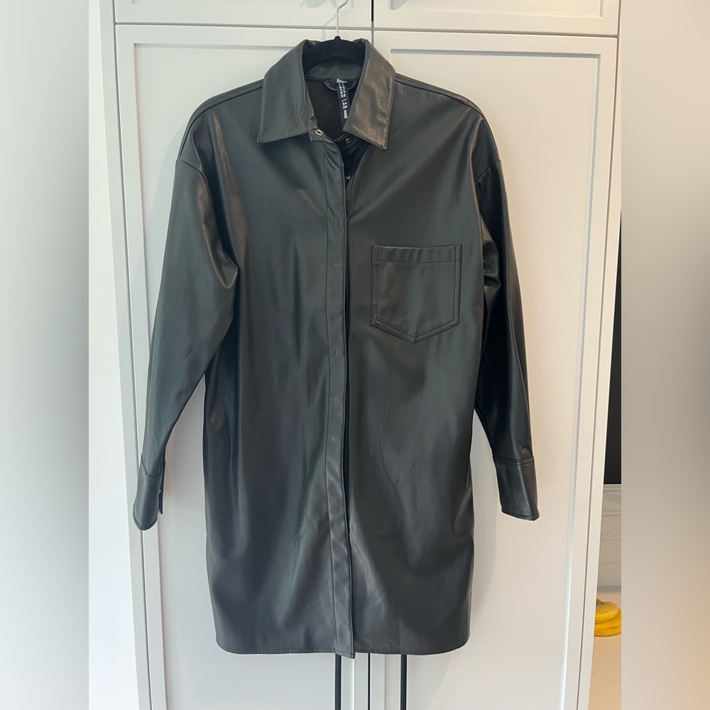Design Lab Women’s Black Leather Long Dress Shirt